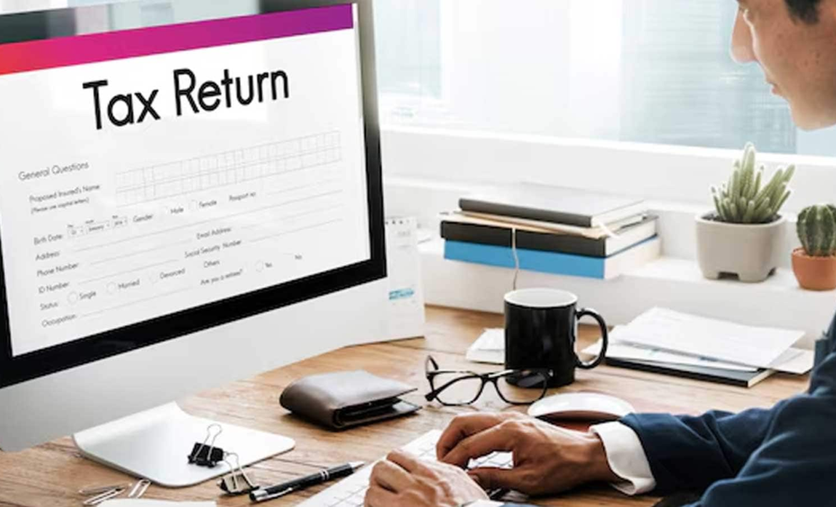How Professionals Make Your Tax Filing Fast and Accurate